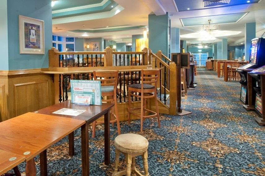 The Portland Hotel Wetherspoon Chesterfield Bagian luar foto