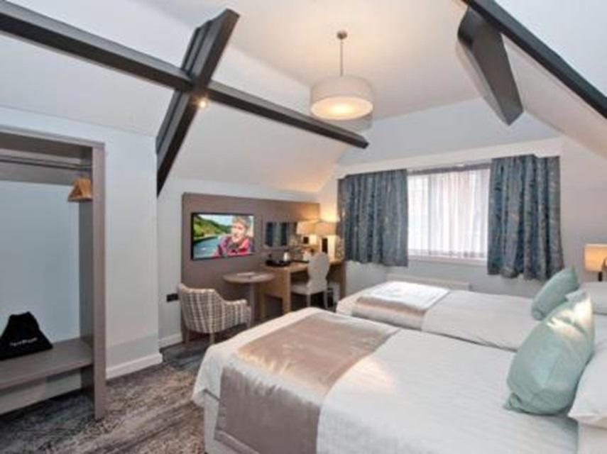 The Portland Hotel Wetherspoon Chesterfield Bagian luar foto